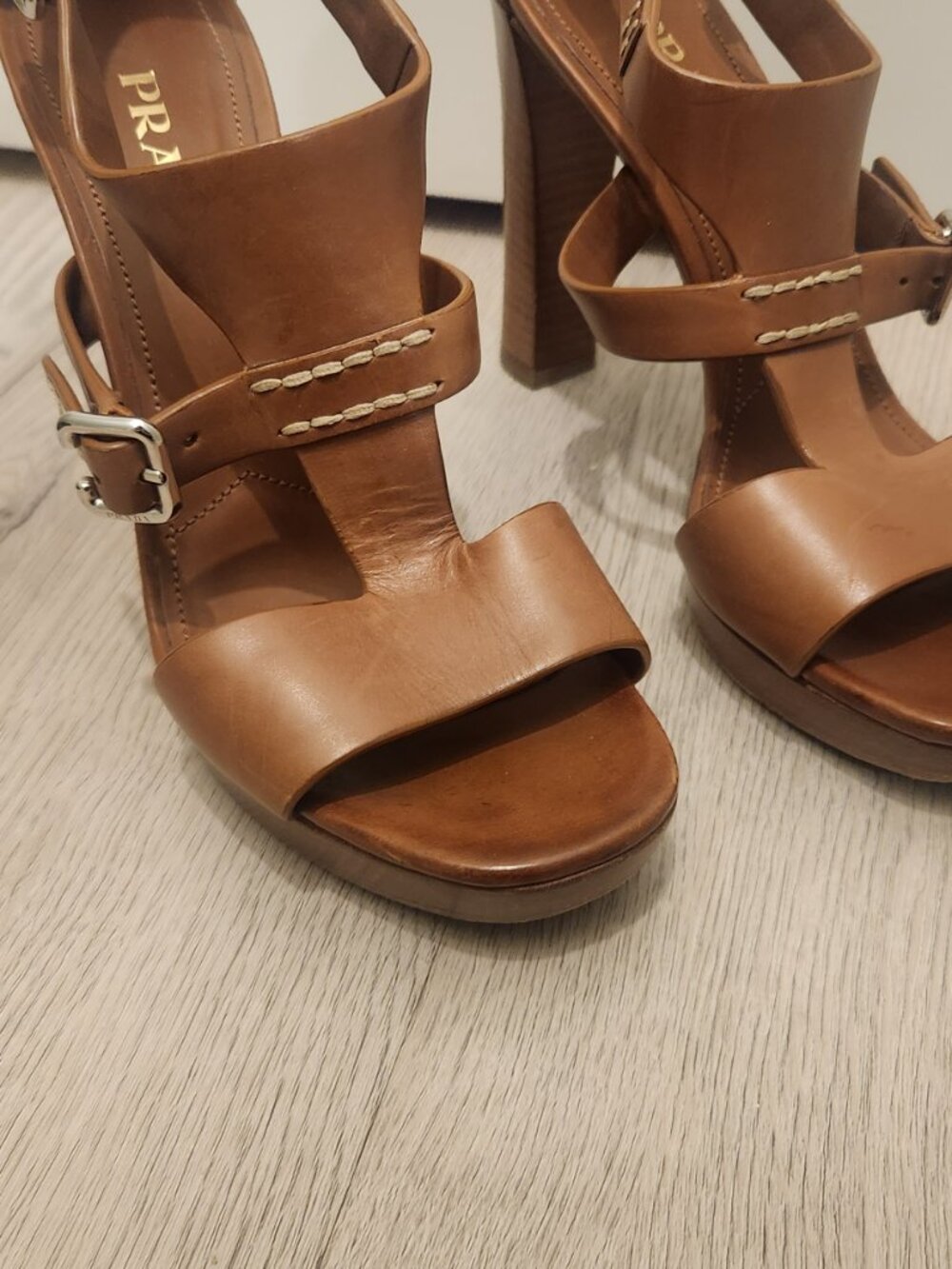 T Strap Brown Prada Sandals - Picture 5 of 6